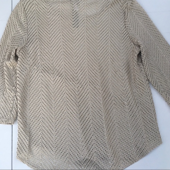 Chico’s Metallic Gold see through Size 2 Top - Picture 3 of 5